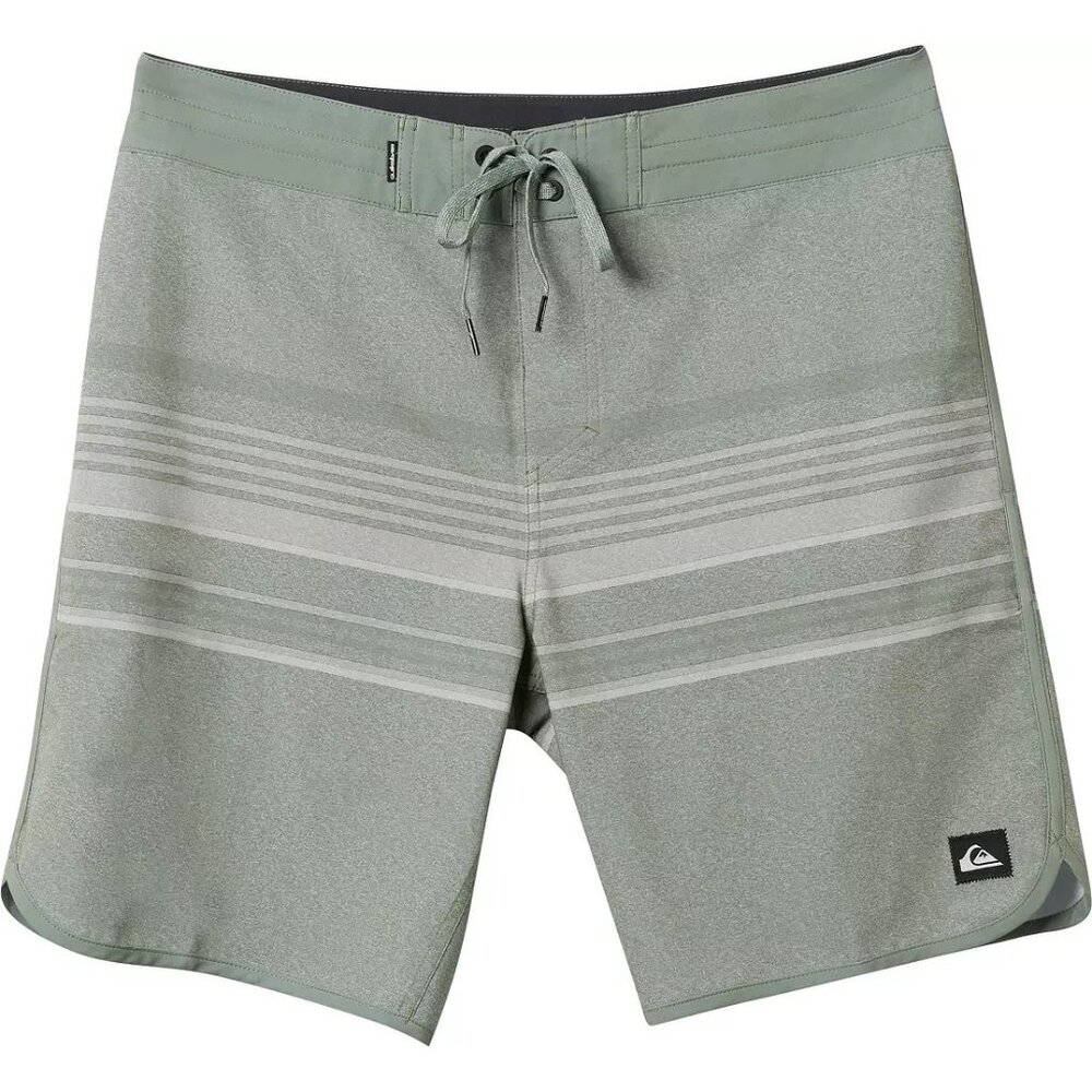 Quiksilver Men's Ryder 19 in. Boardshorts Sea Spray Size 30 Surfing Beach